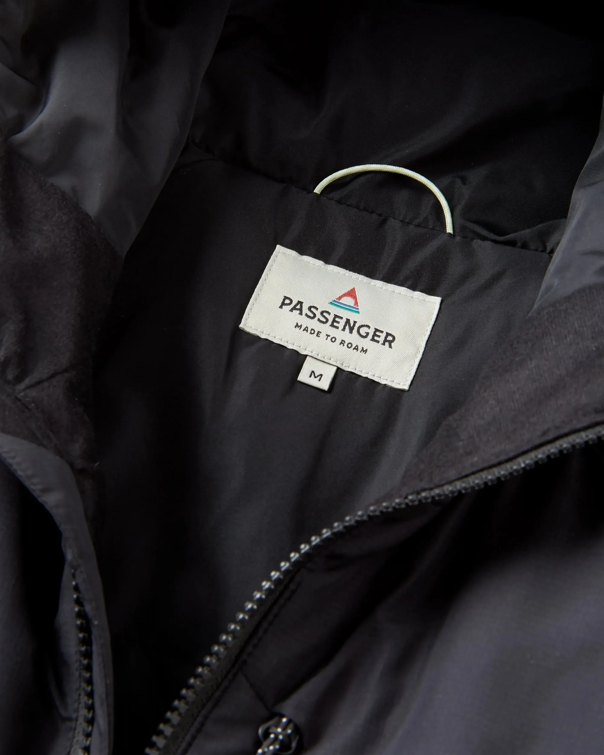 Daybreak Lightweight Men's Recycled Thermore® Insulated Jacket - Black